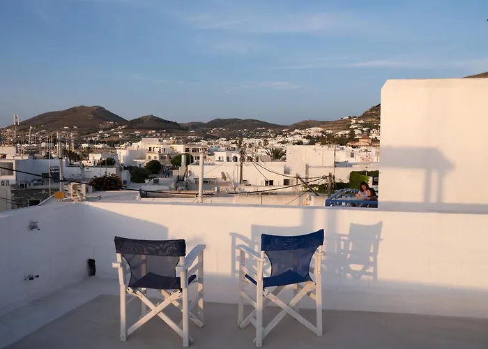 House In Castle Páros